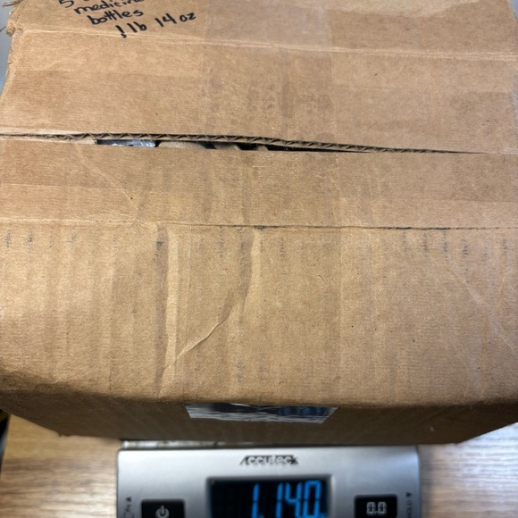 Set of Amber Glass Medicine Bottles Jars with Black White & Green Lids, [5 Jars] - Picture 5 of 5